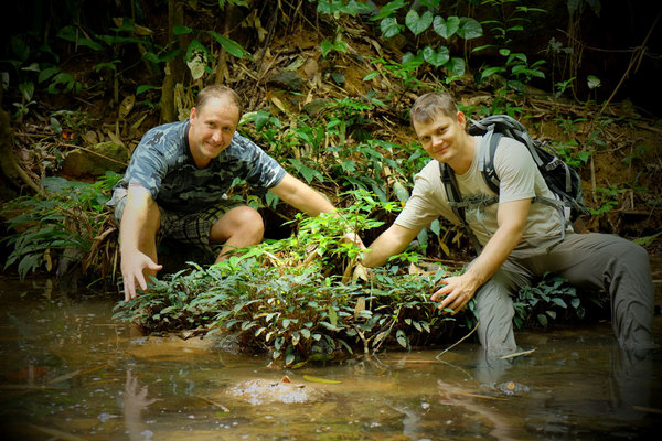 Участники второй экспедиции на Борнео